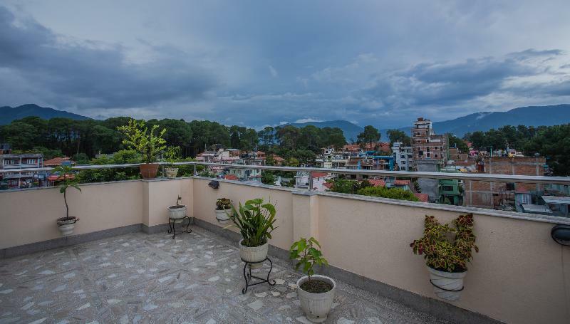 Kathmandu Embassy Hotel Exterior photo